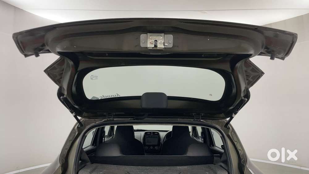 Renault Kwid 2019-ongoing 1.0 Rxt (o), 2016, Petrol
