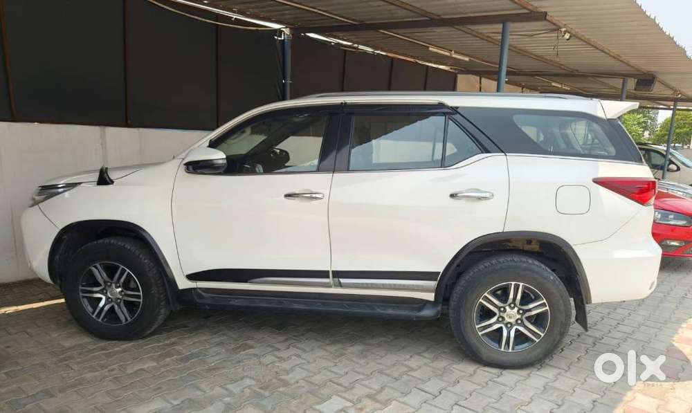 Toyota Fortuner 4x2 At 2.8 Diesel, 2018, Diesel