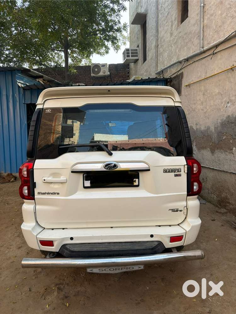 Mahindra Scorpio Diesel December. 2017 Car