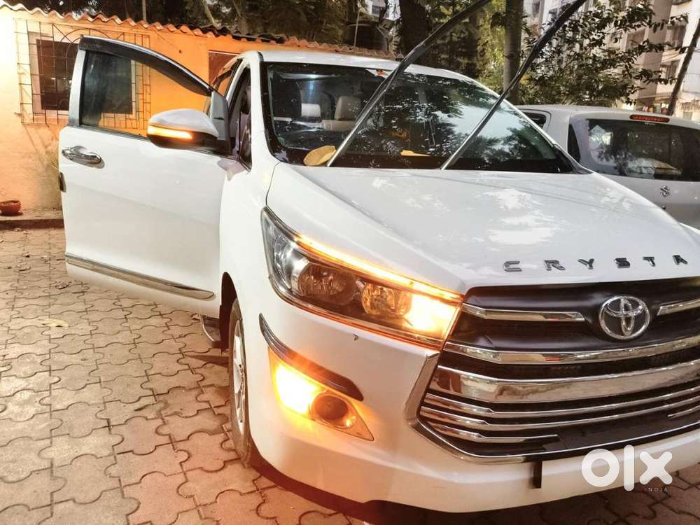 Toyota Innova Crysta 2016  50,651km  Petrol Manual  Well Maintaine