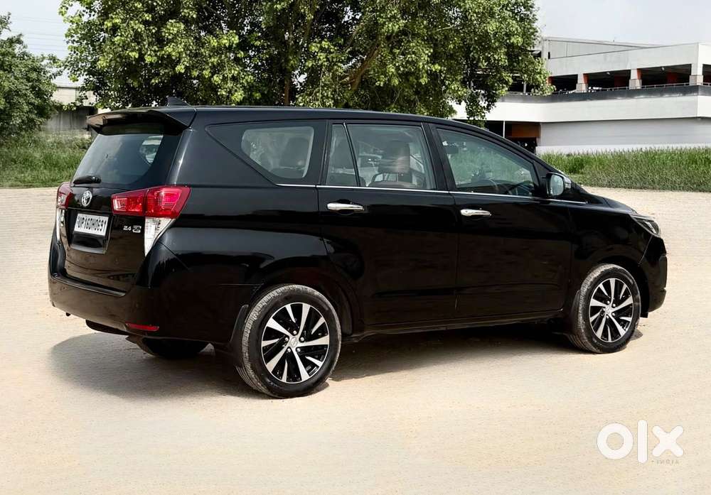 Toyota Innova Crysta [2020-ongoing] 2.4 Zx At 7 Str, 2022, Diesel