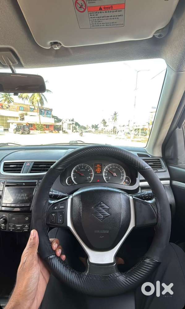 Maruti Suzuki Swift Petrol 2012