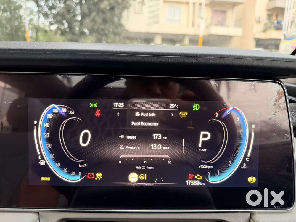 Mahindra Xuv700 2.2 Ax 7 Diesel At Str, 2025, Diesel