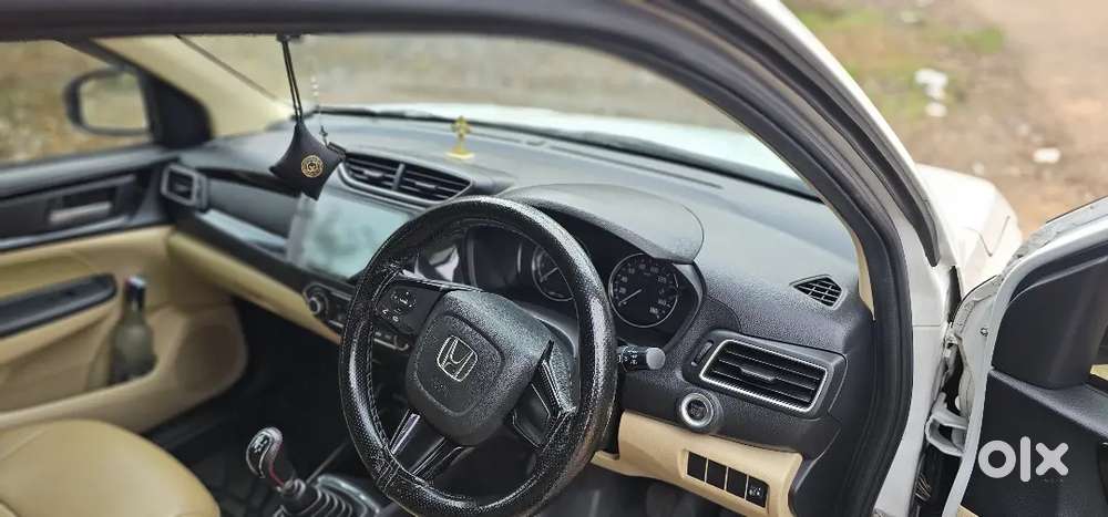 Honda Amaze 2nd Gen 2018 Petrol Well Maintained