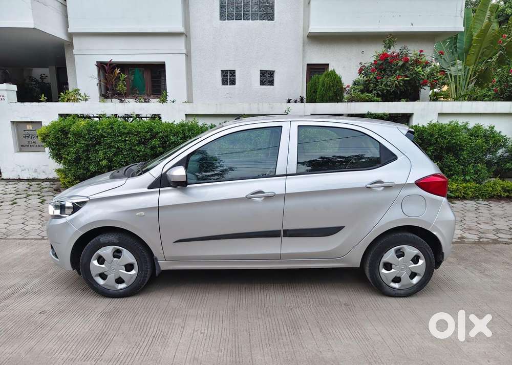Tata Tiago 1.2 Revotron Xt (o), 2019, Petrol
