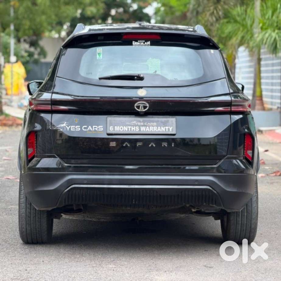 Tata Safari Accomplished Plus Dark Edition At, 2023, Diesel