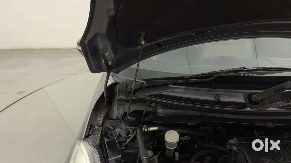 Maruti Suzuki Swift Dzire 1.3 Vxi, 2014, Petrol