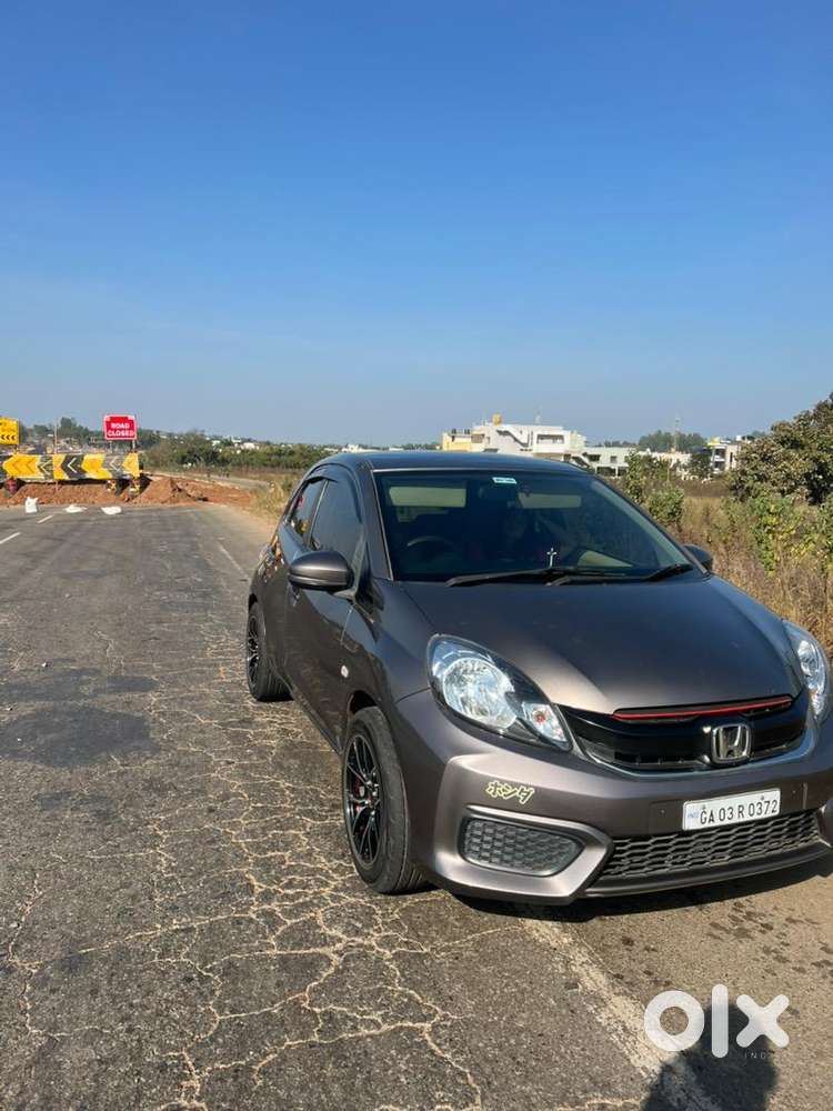 Honda Brio 2015 Petrol Well Maintained