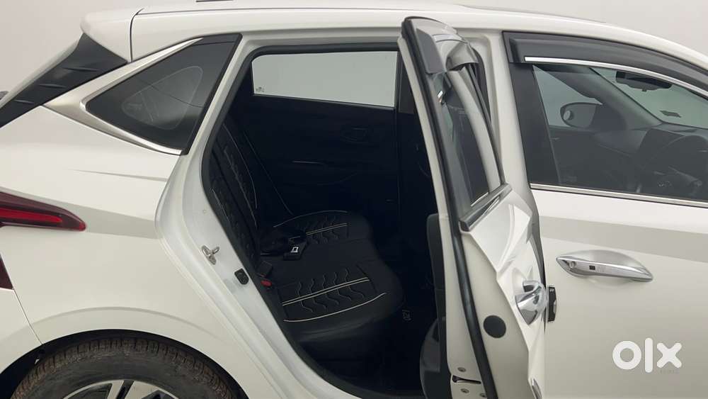 Hyundai New I20 1.2 Asta (o) Mt, 2022, Petrol