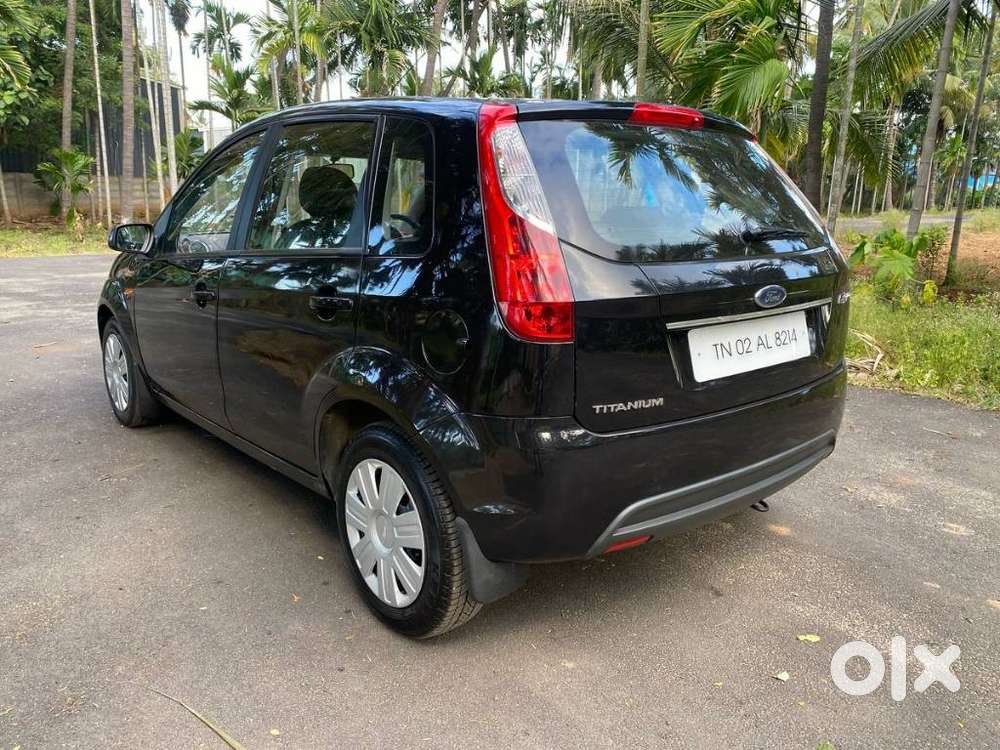 Ford Figo 1.2p Titanium Mt, 2010, Petrol