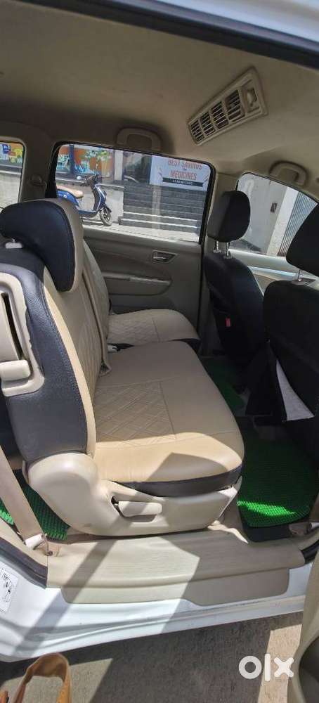 Maruti Suzuki Ertiga Vxi Abs, 2013, Petrol