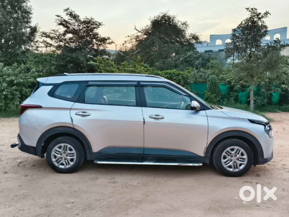 Kia Carens 1.4 Prestige 7 Str, 2023, Petrol