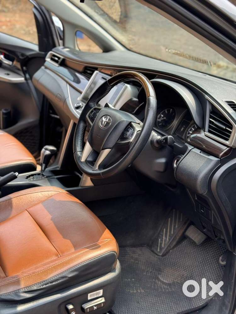 Toyota Innova Crysta 2018