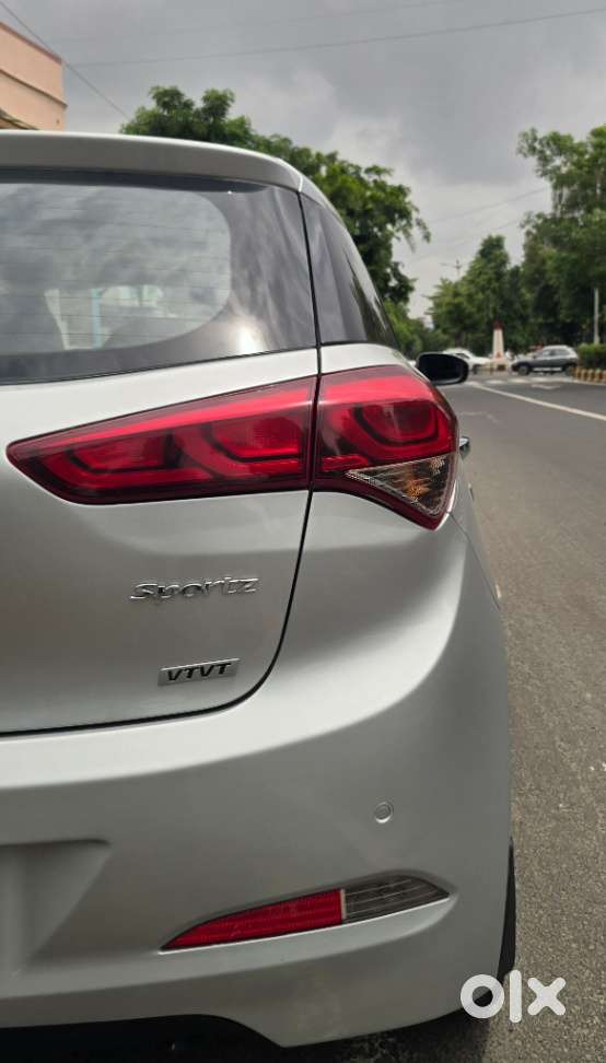 Hyundai Elite I20 Sportz (o) 1.2, 2016, Petrol
