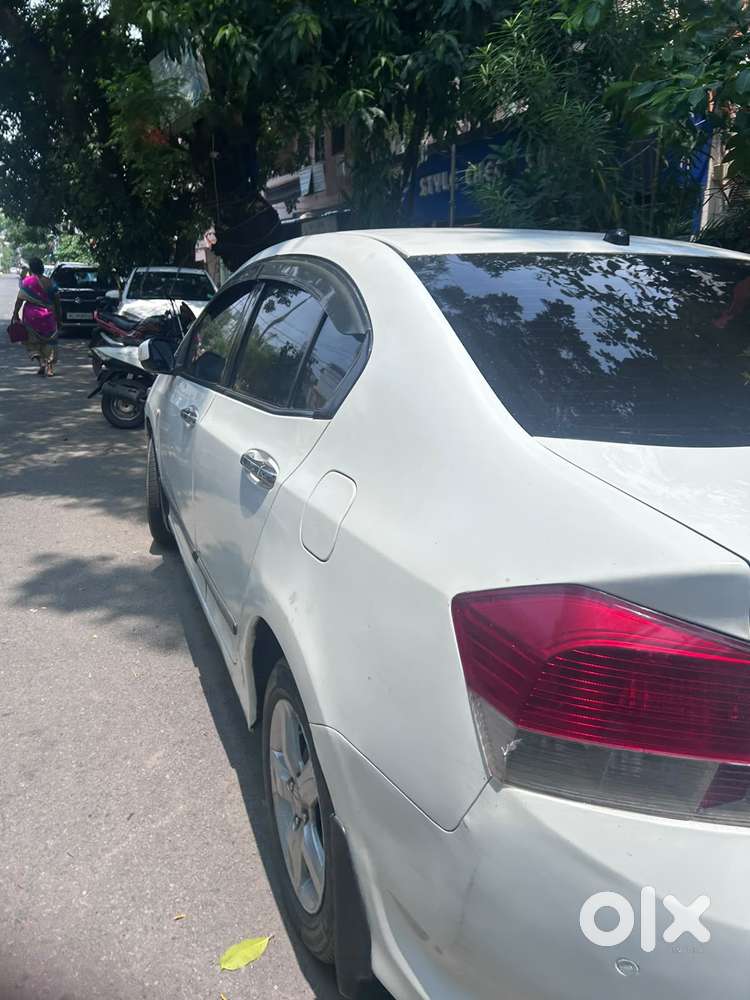Honda City V At, 2011, Cng & Hybrids
