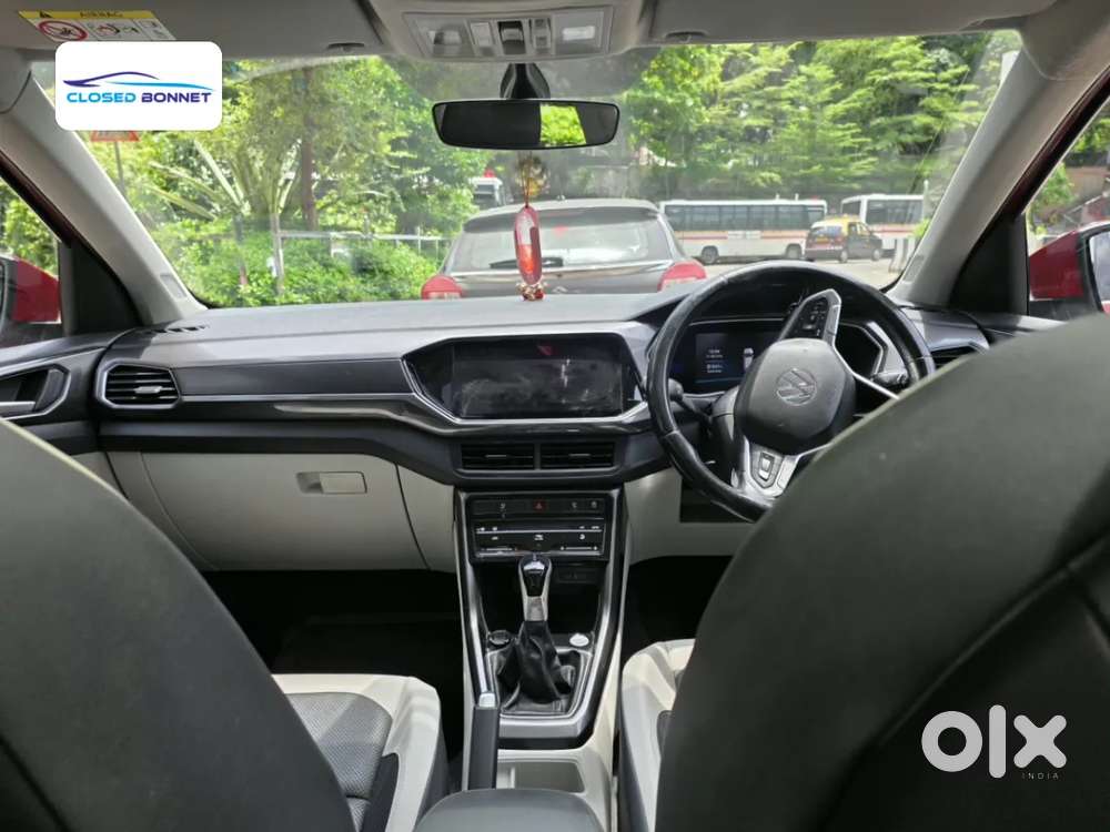 Volkswagen Taigun 1.0 Tsi Topline At, 2022, Petrol
