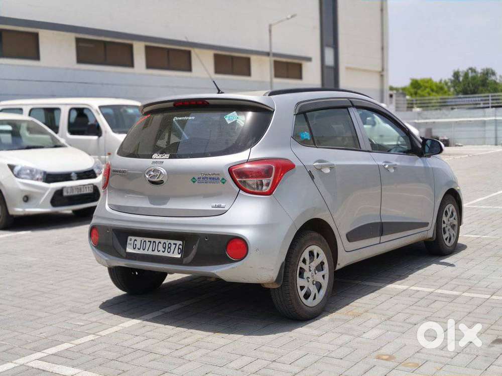 Hyundai Grand I10 Sportz Dual Tone 1.2 Crdi, 2019, Cng & Hybrids