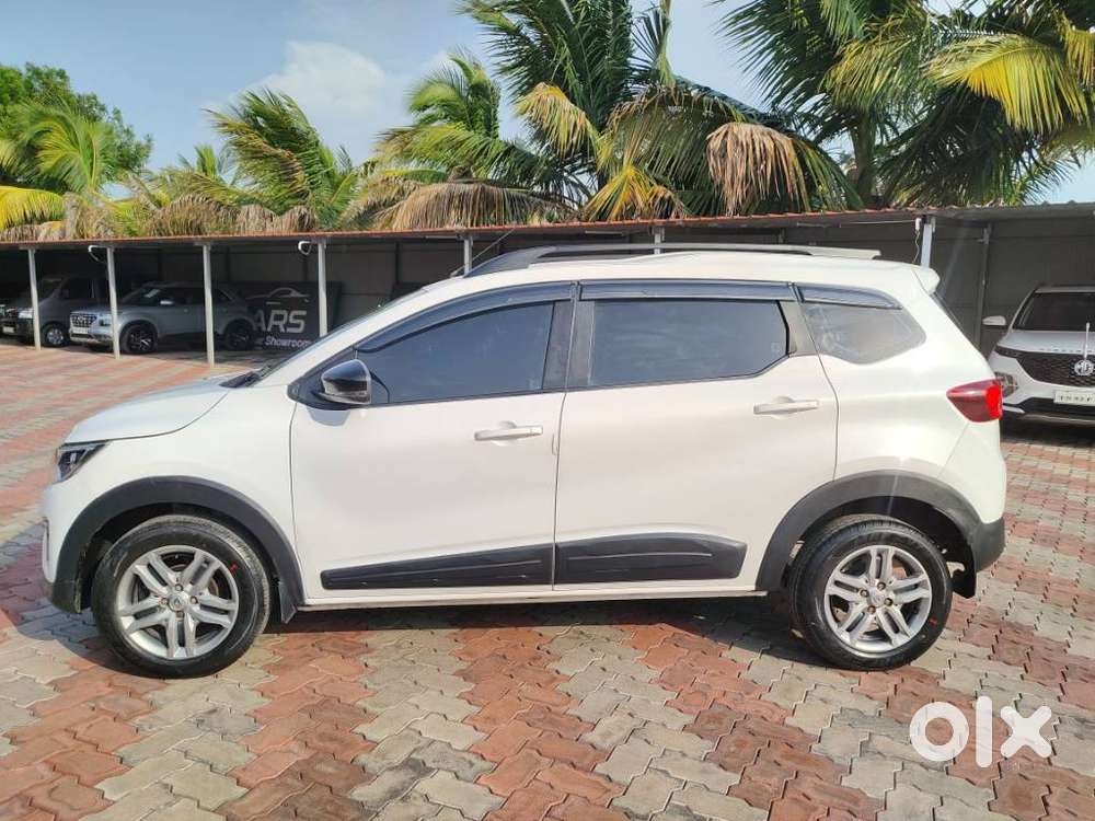 Renault Triber, 2022, Petrol