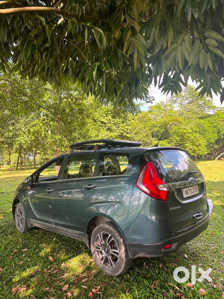 Mahindra Marazzo M8 Diesel 2019
