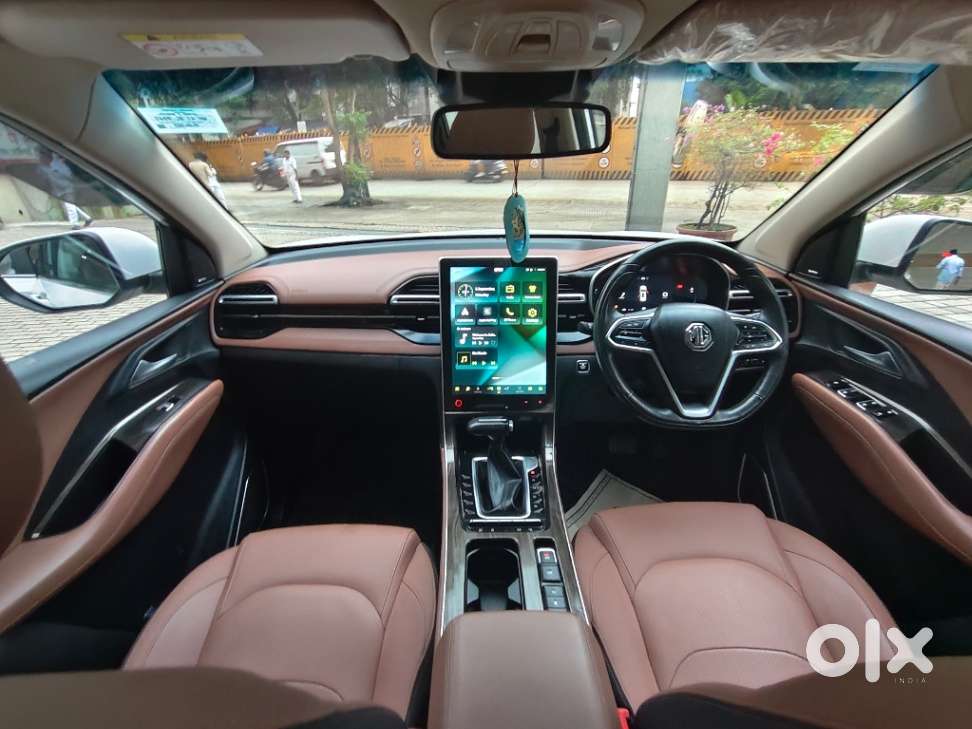 Mg Hector Plus Savvy Pro 1.5 Turbo Petrol Cvt 7 Str, 2023, Petrol