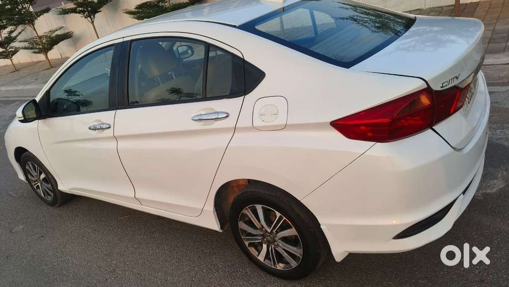 Honda City V Mt, 2017, Diesel