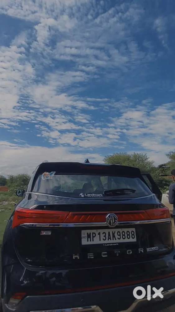 Mg Hector Plus Style 2026