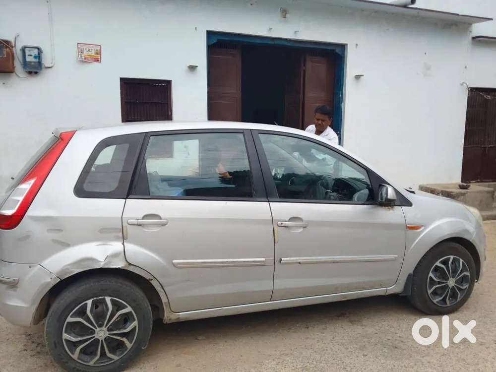 Brand Ford Figo Model 2014