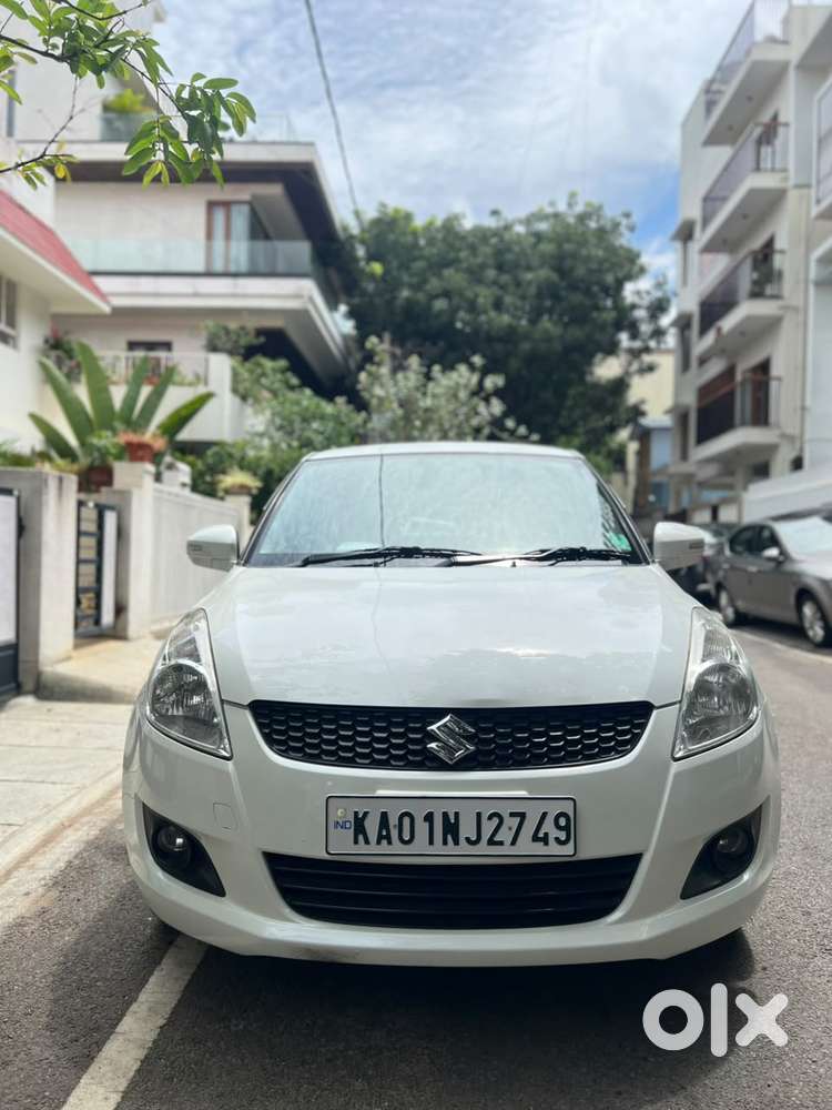 Maruti Suzuki Swift Vxi + Manual, 2014, Petrol