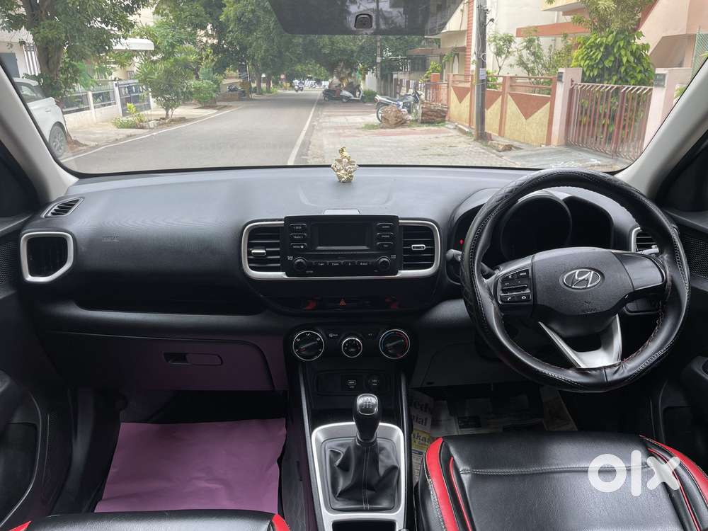 Hyundai Venue S 1.2 Petrol, 2020, Petrol