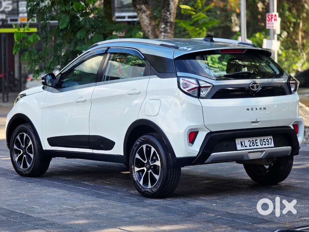 Tata Nexon 1.5 Revotorq Xza Plus S Amt, 2020, Petrol