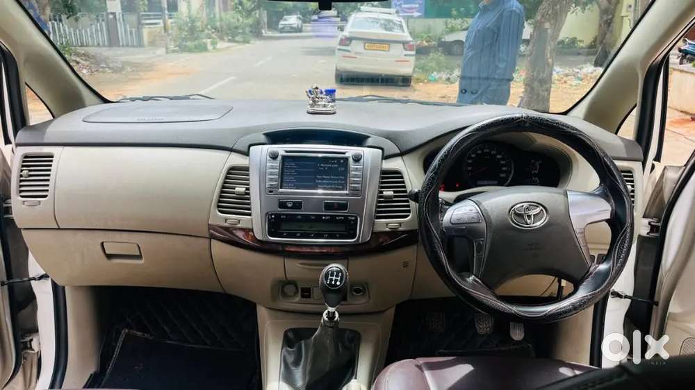 Toyota Innova 2014 Diesel Manual Family Car
