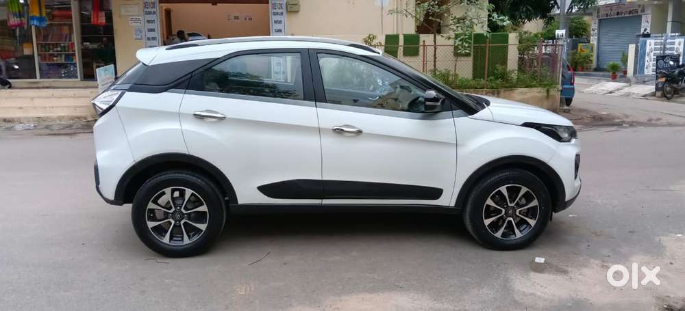 Tata Nexon 1.2 Revotron Xza Plus, 2021, Diesel