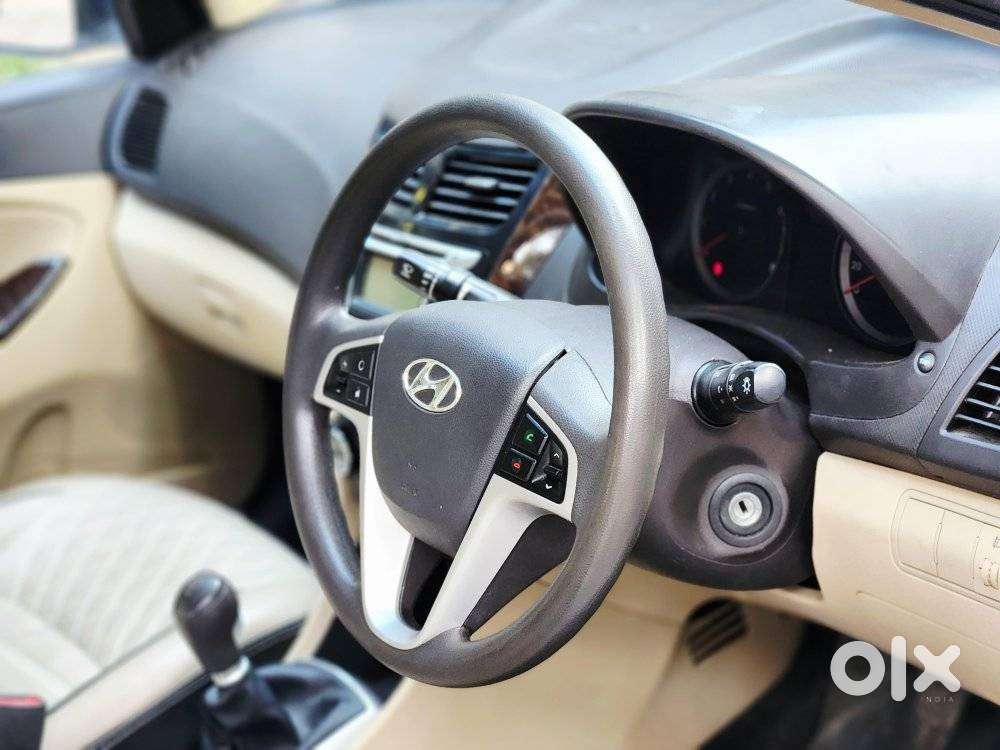 Hyundai Fluidic Verna 1.6 Vtvt Sx, 2015, Petrol