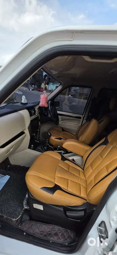 Mahindra Classic 2026 Petrol Manual