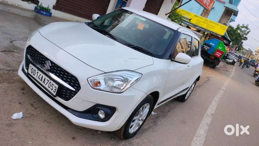Maruti Suzuki Swift Vvt Zxi, 2022, Petrol