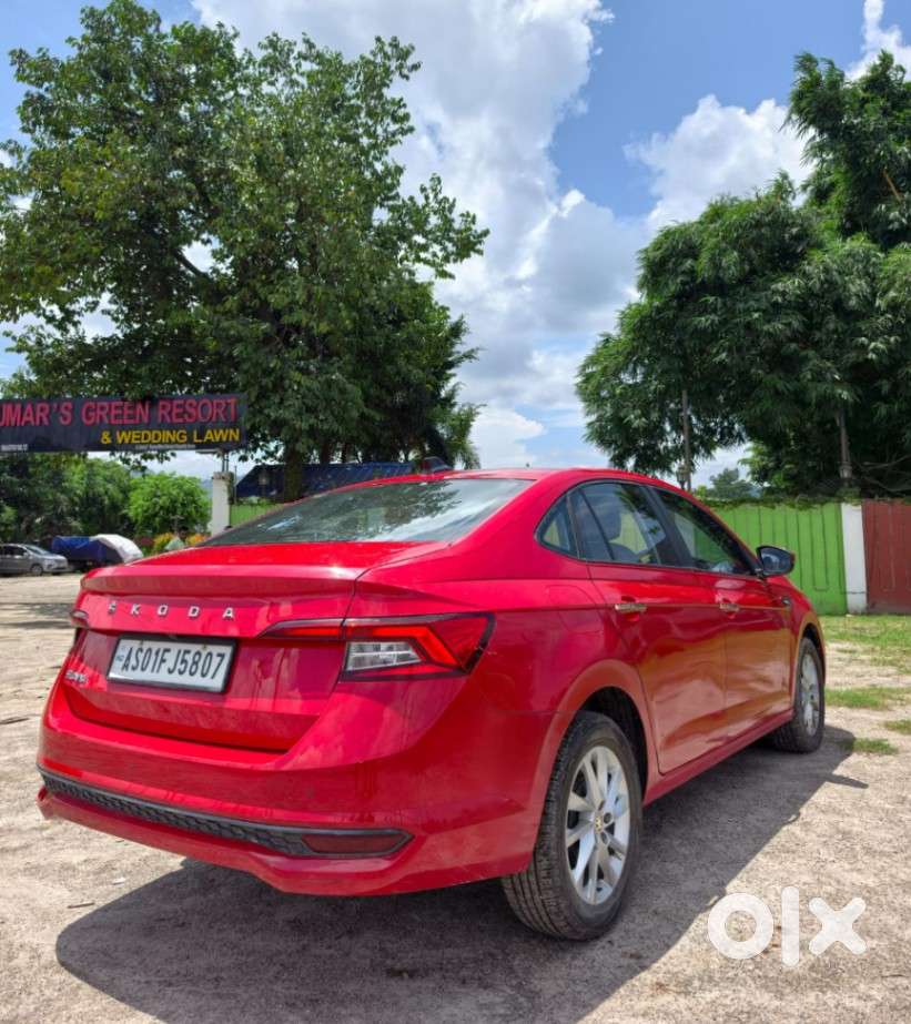 Skoda Slavia Ambition 1.0l Tsi Mt, 2022, Petrol