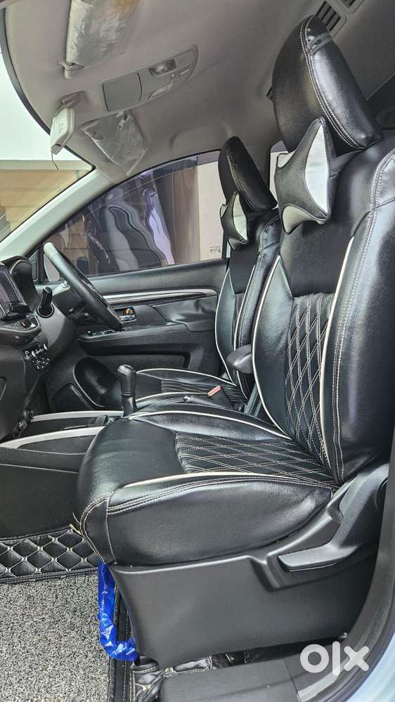 Maruti Suzuki Xl6 1.5 Zeta Mt, 2022, Petrol