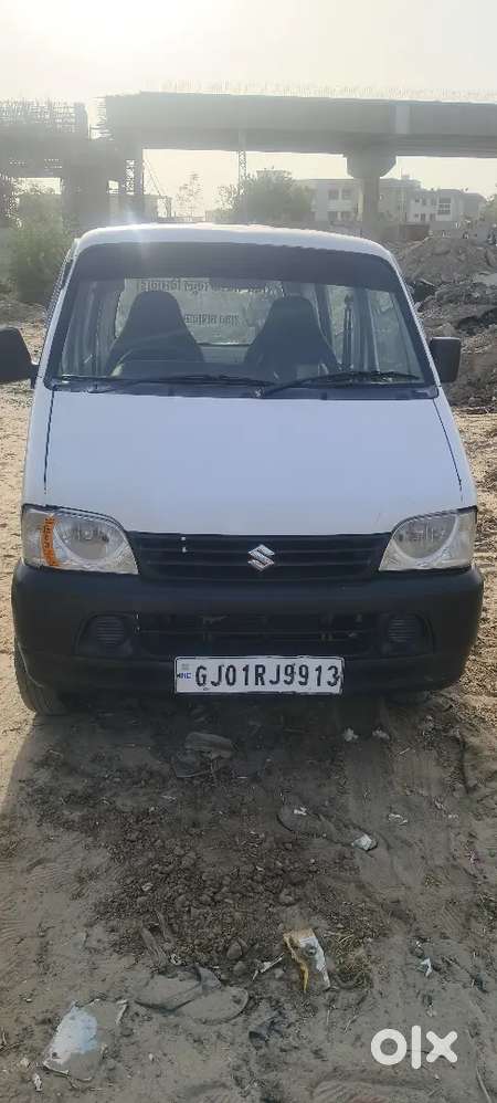 Maruti Suzuki Eeco 2015 Petrol 100000 Km Driven