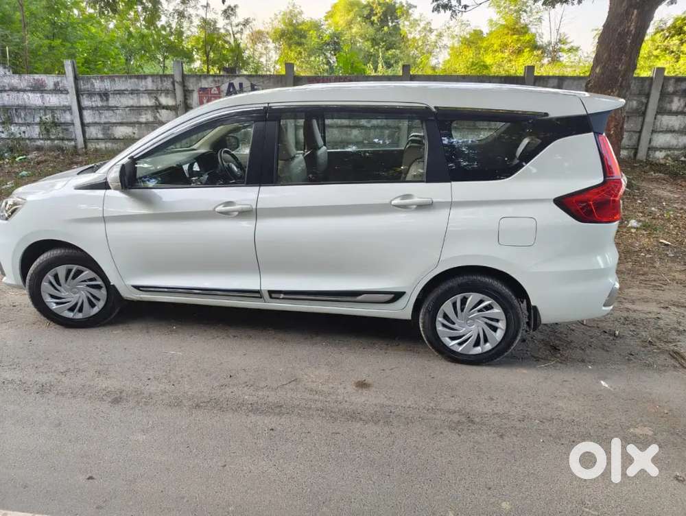 Maruti Suzuki Ertiga Vxi 2026