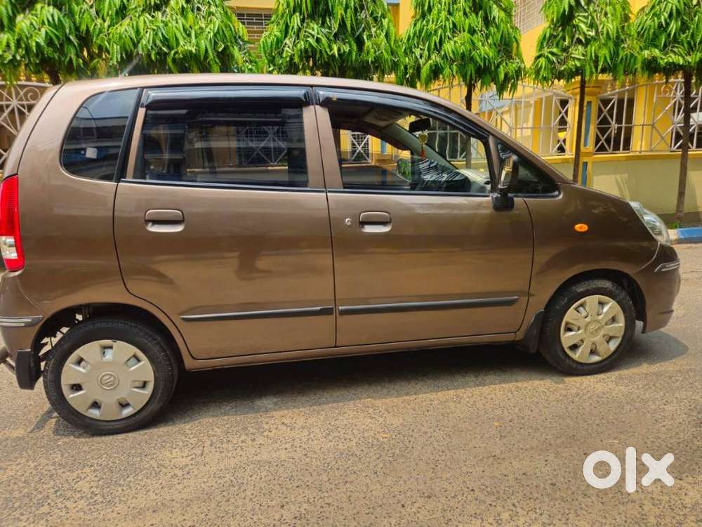 Maruti Suzuki Zen Estilo Lxi Bs Iv, 2014, Petrol