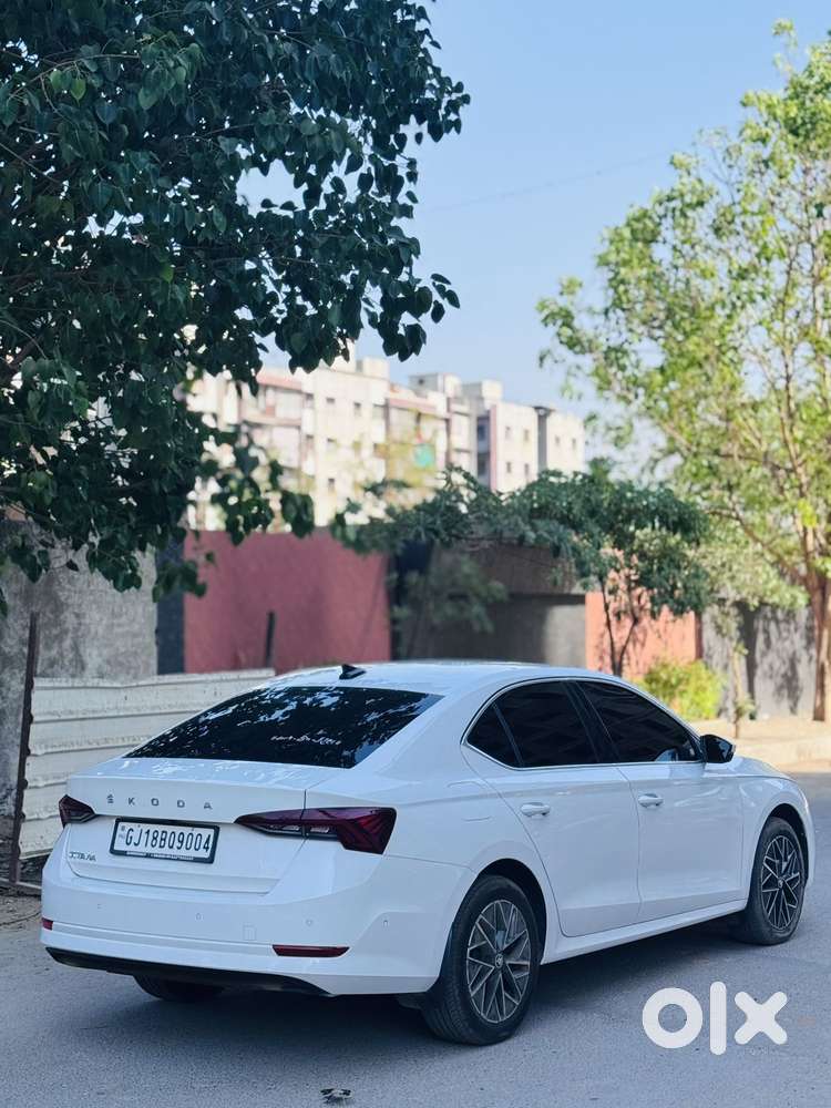 Skoda Octavia 1.8 Tsi At L K, 2022, Petrol