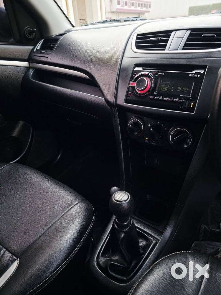 Maruti Suzuki Swift Lxi Option, 2017, Petrol