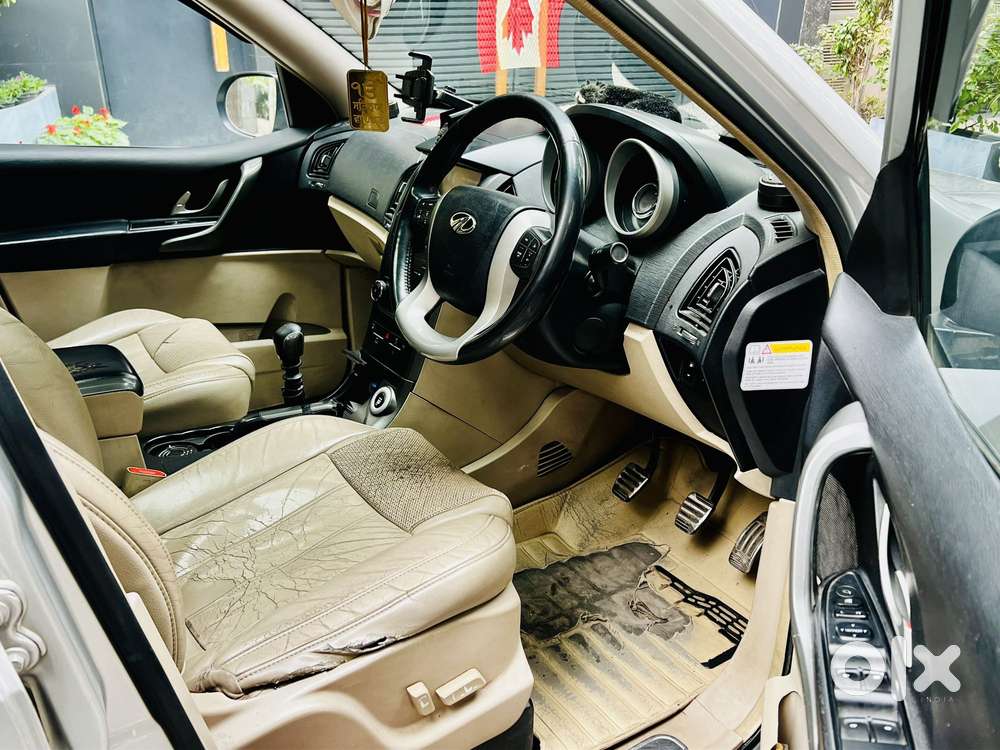 Mahindra Xuv500 2.2 W10 Sportz Edition Mt, 2017, Diesel