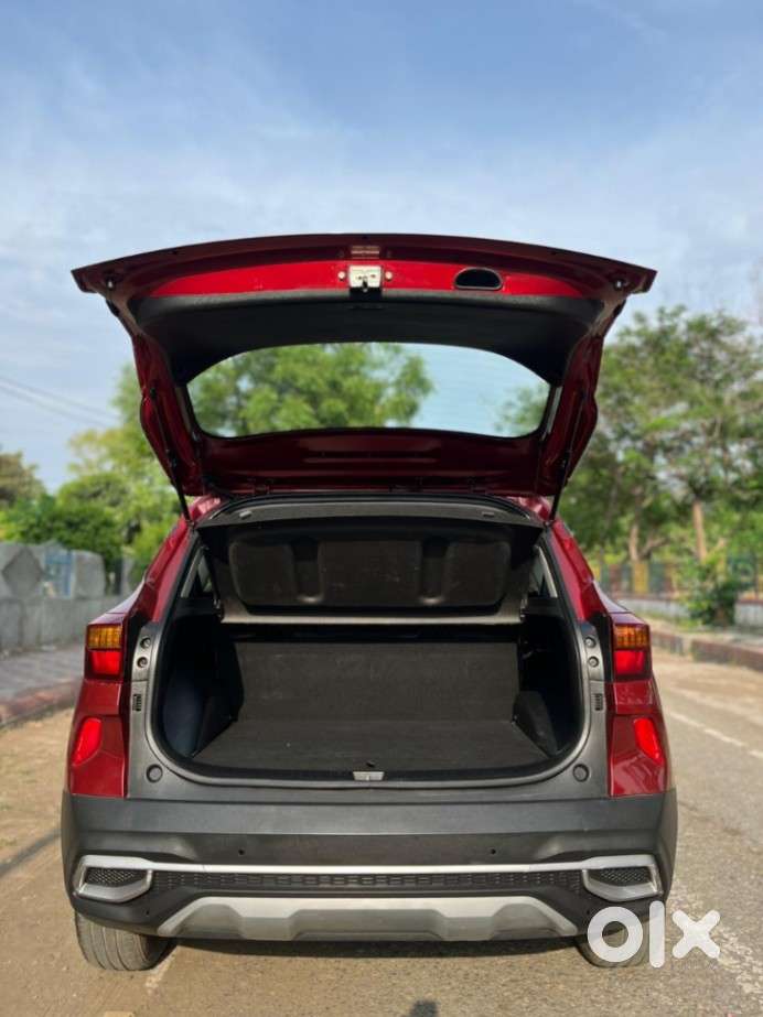 Kia Seltos Htx 1.5 Petrol Mt, 2021, Petrol