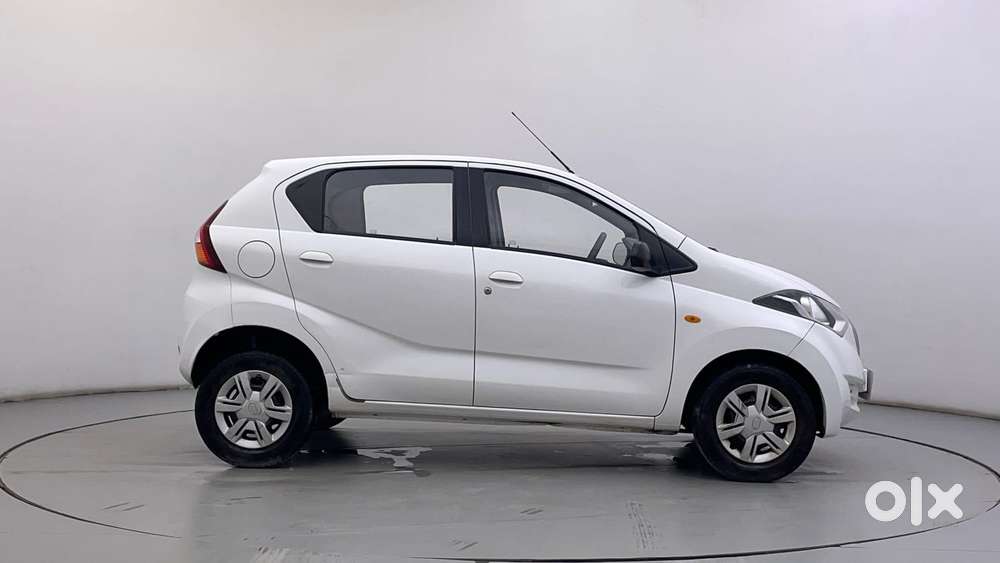 Datsun Redigo T Option, 2017, Petrol