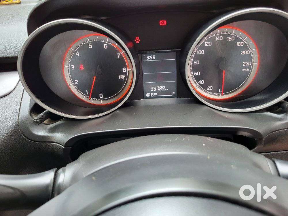 Maruti Suzuki Swift Vxi + Manual, 2023, Petrol