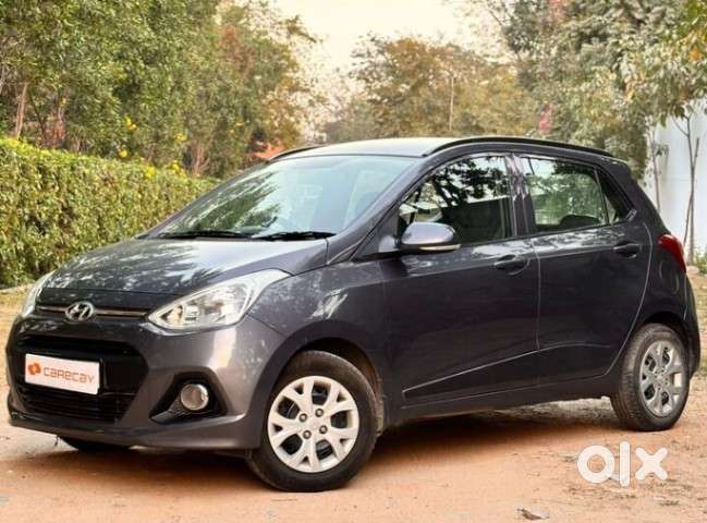 Hyundai Grand I10 2013-2016 At Sportz, 2016, Petrol