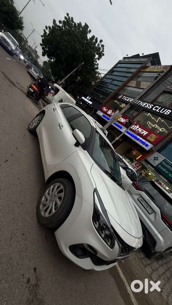 Maruti Suzuki Baleno Petrol 2025 Automatic Zeta