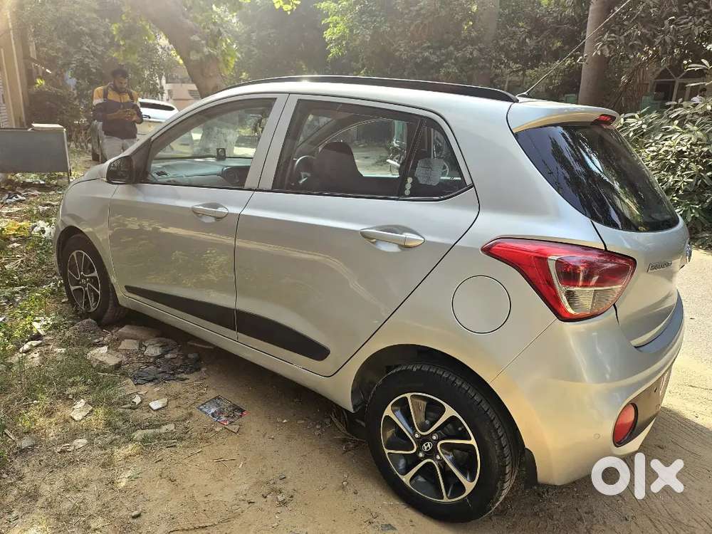 Grand I10 Sportz (o) Automatic