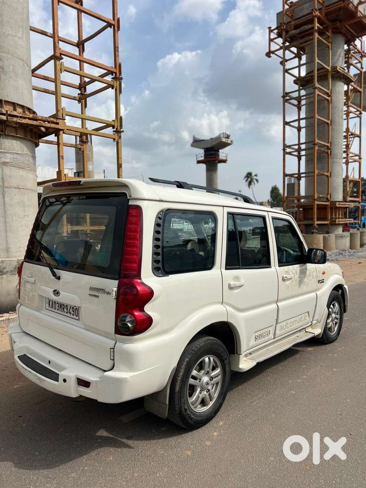 Mahindra Scorpio Vlx At 4wd Bs-iv, 2013, Diesel